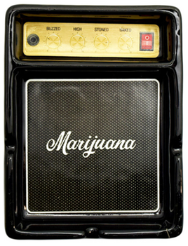 Ashtray Retro Guitar Amp Ceramic 4x5.25